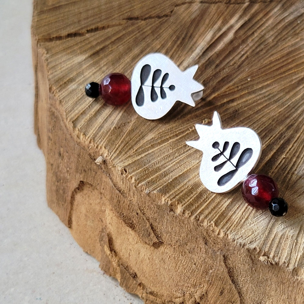 Handmade 925 Silver Earrings - Pomegranate and Agate Design (Dangle/Claw)