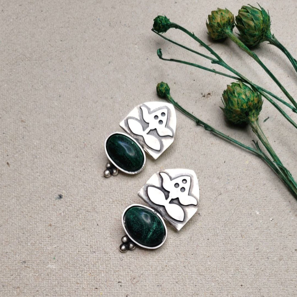 Handmade 925 silver earrings with natural malachite stone — flower pattern, black ink